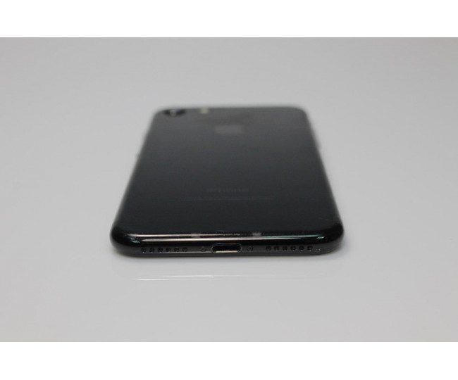 iPhone 7 32GB Jet Black (MQTR2) б/у