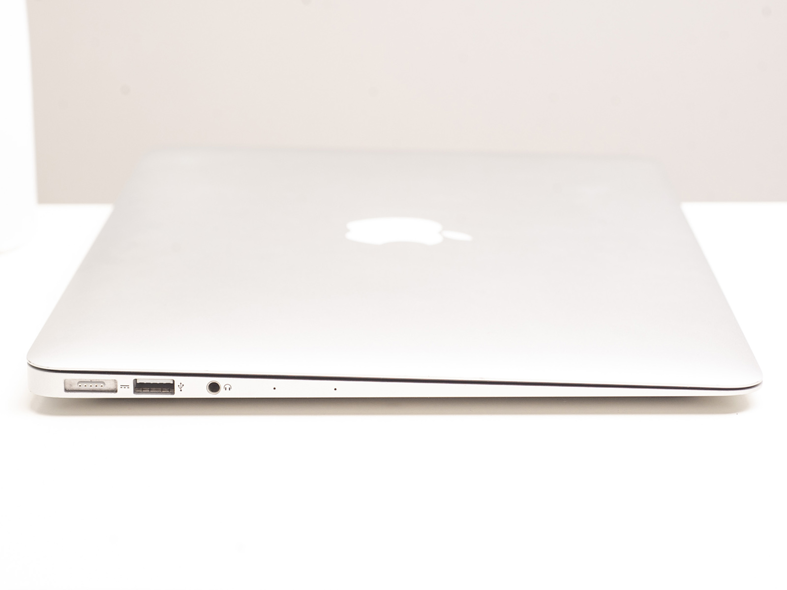 Apple MacBook Air 13 Silver 2016 (MMGF2) б/у
