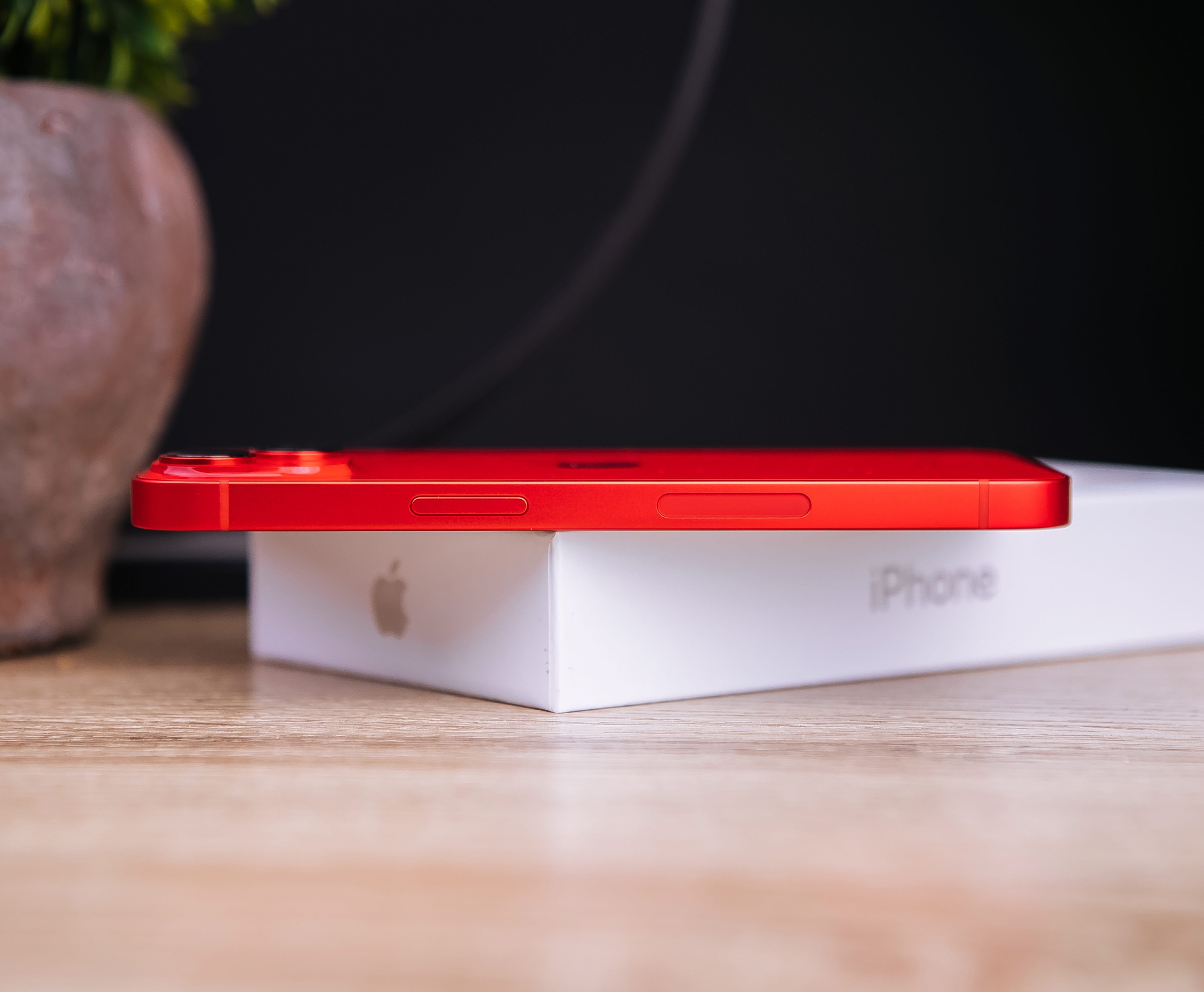 Apple iPhone 14 128GB Product Red (MPVA3) б/у